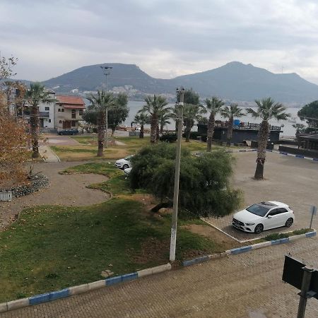 Tashan Otel Foca Exterior photo