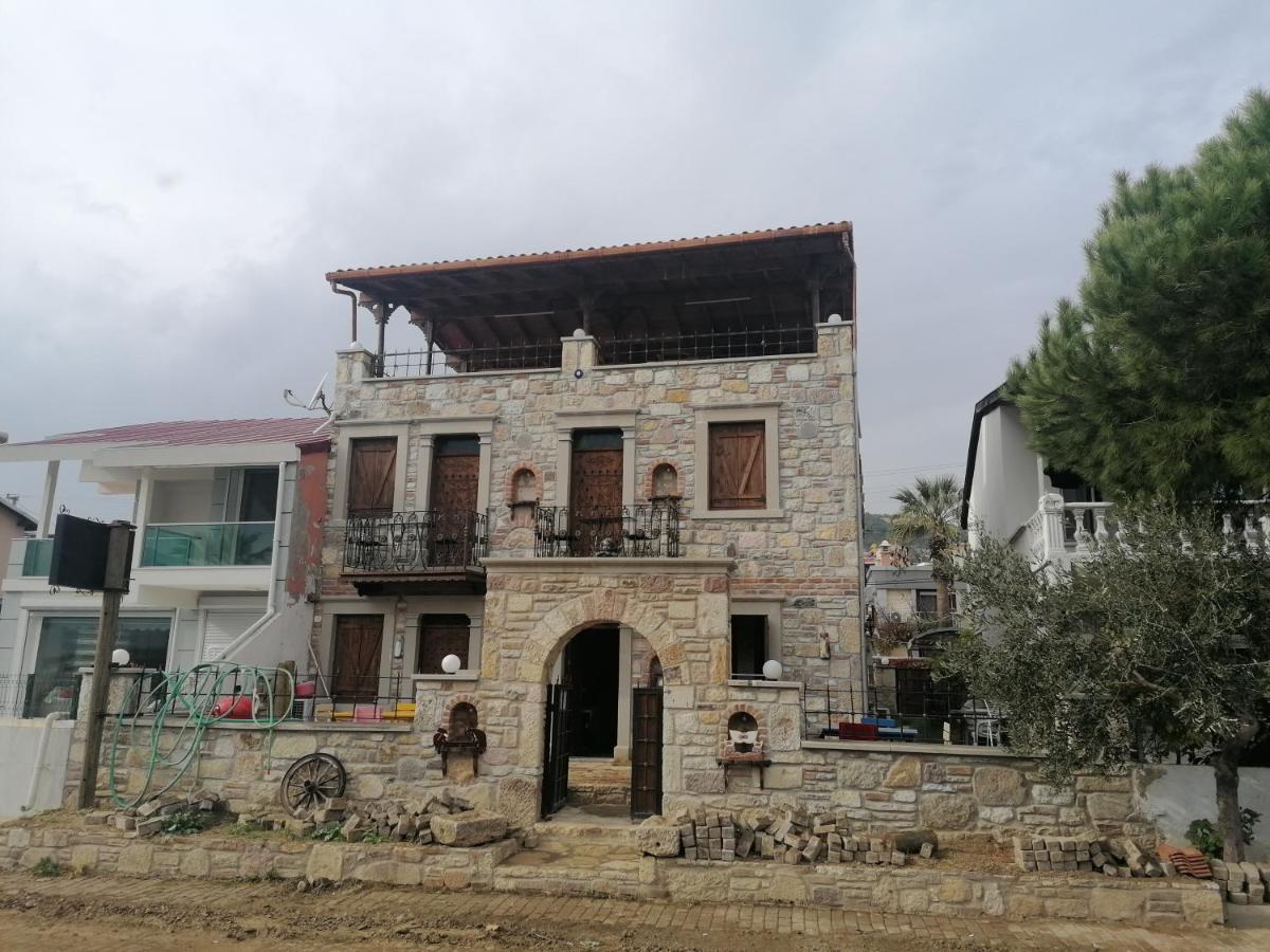 Tashan Otel Foca Exterior photo